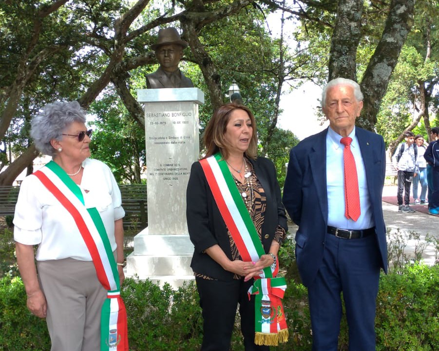 Scoperto ad Erice il cippo in memoria di Sebastiano Bonfiglio, sindaco ucciso dalla mafia