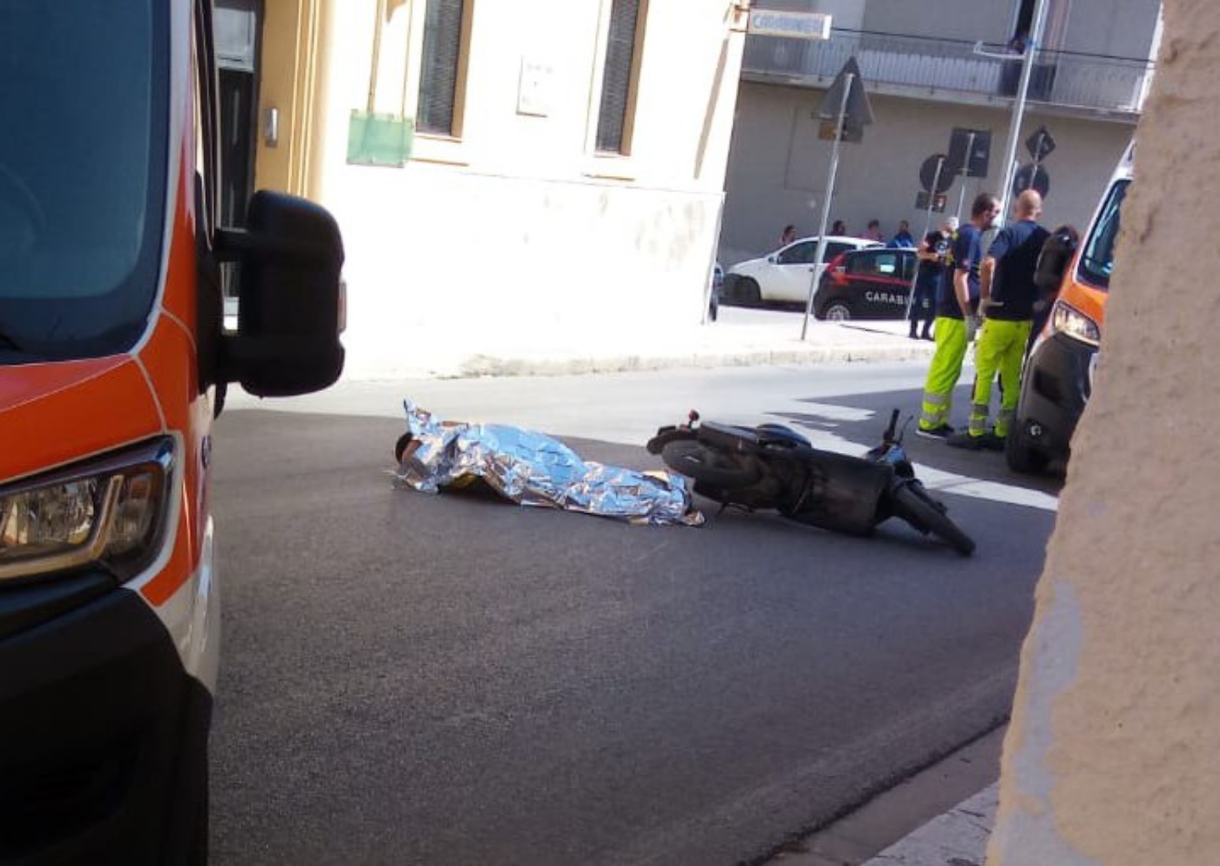 Paceco, un uomo muore in strada