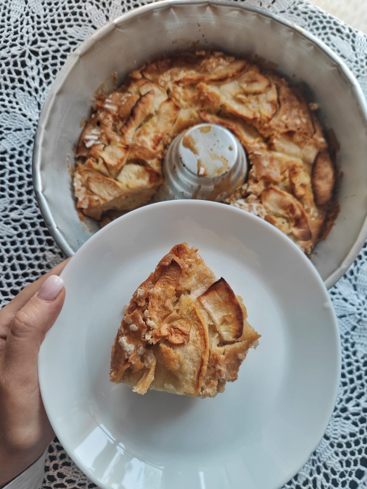 Ciambella vegana alle mele: la ricetta