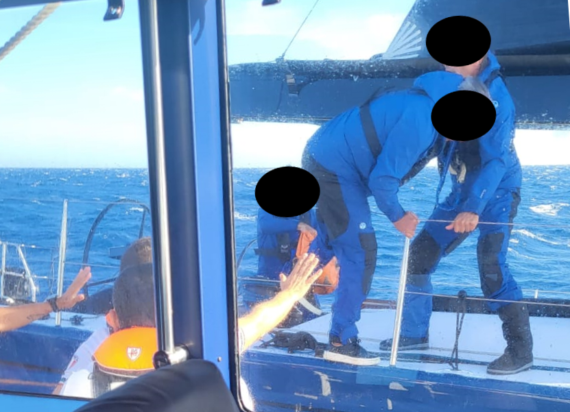San Vito Lo Capo, la Guardia Costiera salva quattro turisti in difficoltà su barca a vela