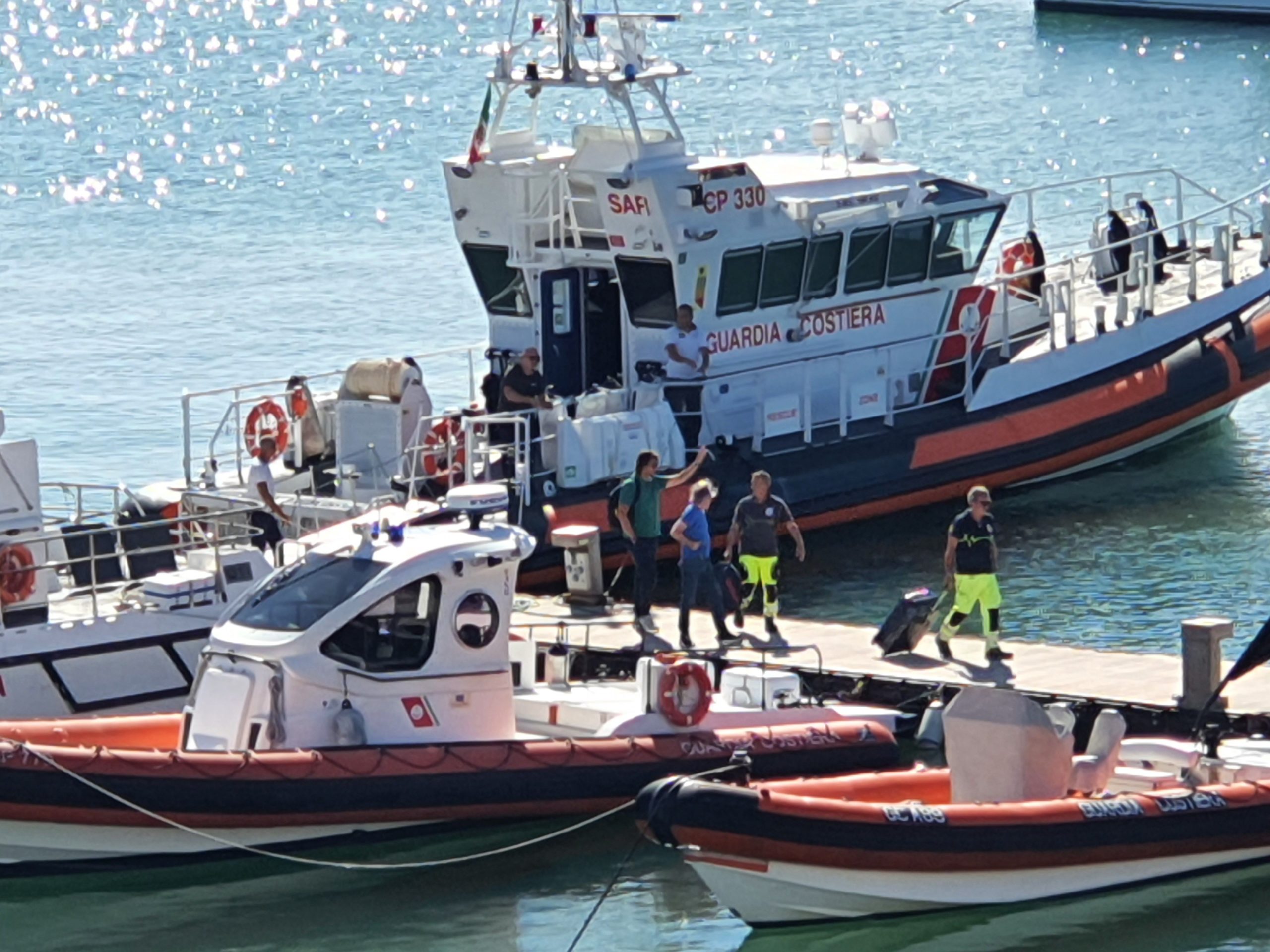 Trapani, la Guardia Costiera soccorre marittimo colpito da malore su petroliera