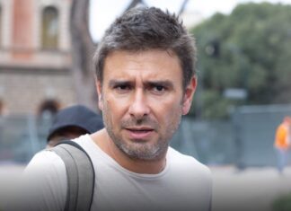 Di Battista partito da Cuba, arrivo in Italia previsto domani pomeriggio