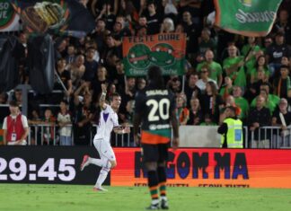 La Fiorentina rinasce con Vanoli e Mastantuono, Venezia ko 4-2